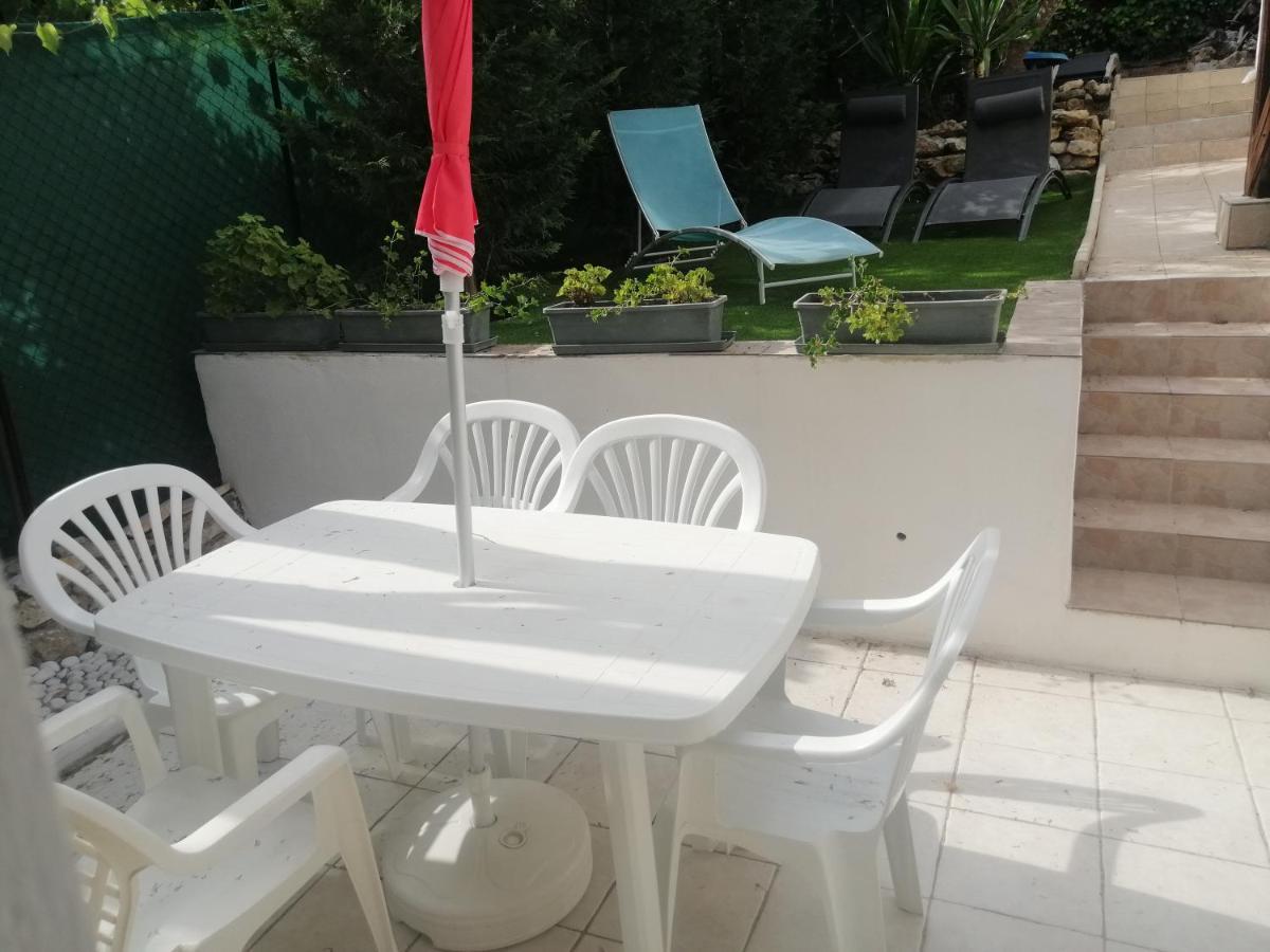 Un Coin De Campagne En Ville Le Cannet Kültér fotó